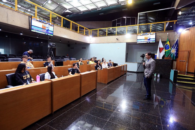 4º Encontro do Parlamento Jovem 2023 (10).JPG