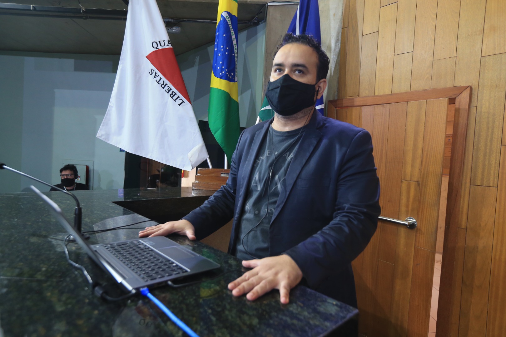 h 0004.JPG
