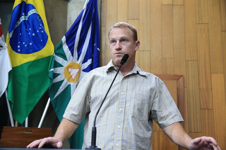 b 0036.JPG
