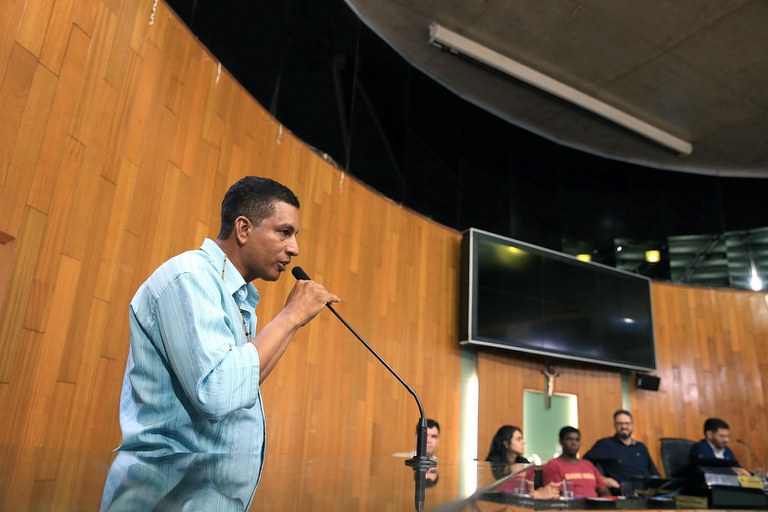 b 0037.JPG