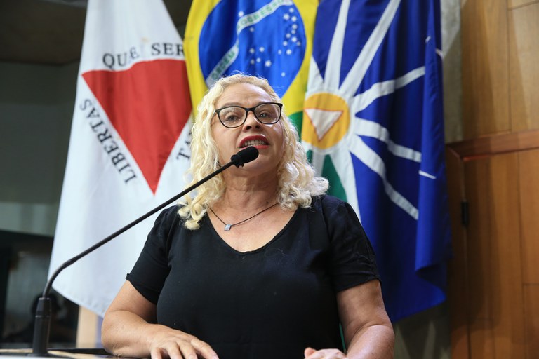 b 0007.JPG