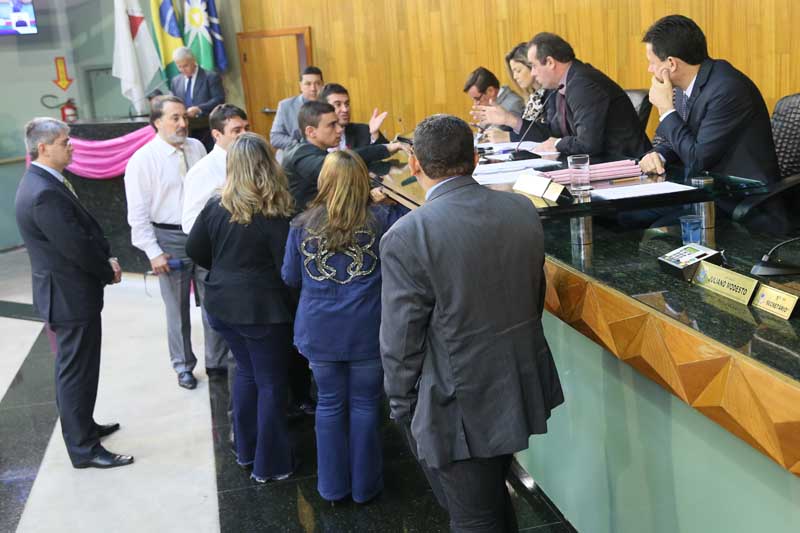 plenario-17-10-04.jpg