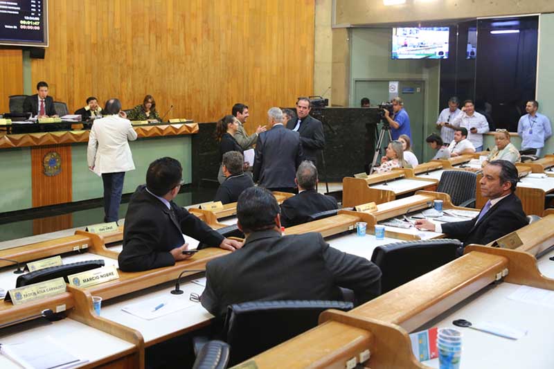 plenario-17-09-20.jpg