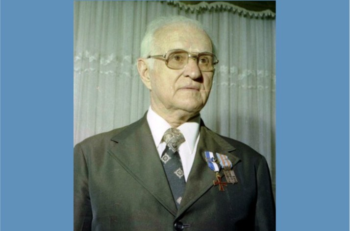 alexandrino-garcia.jpeg