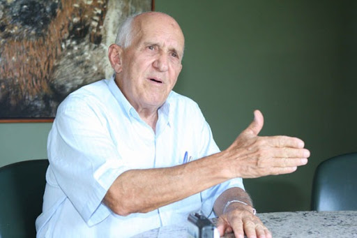paulo-ferola.jpg