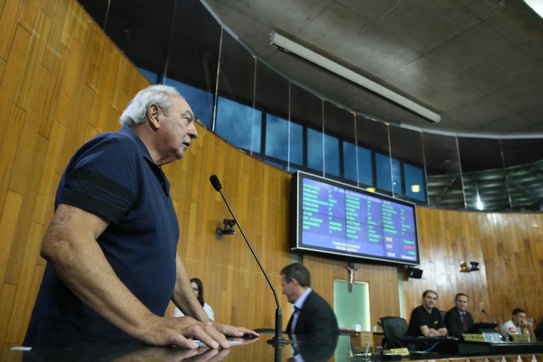 2-foto-sessao-novembro-2024.jpeg