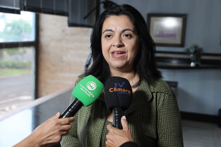 ale-portela-sedese-mg.jpg