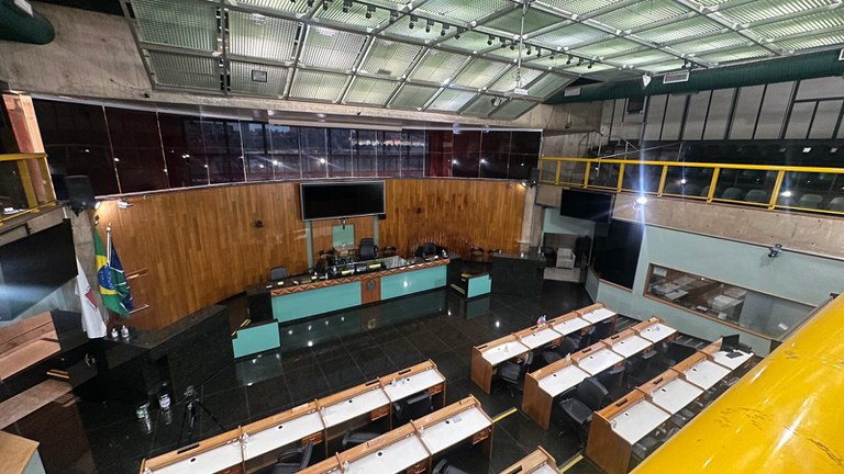 tour - plenario homero santos - sala das sessões.jpg